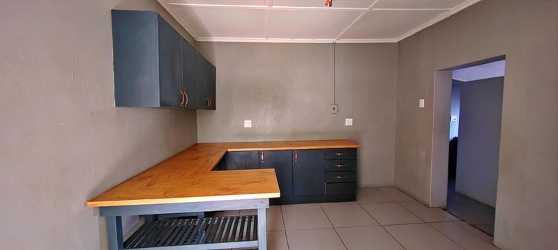 2 Bedroom Property for Sale in Kanoneiland Northern Cape